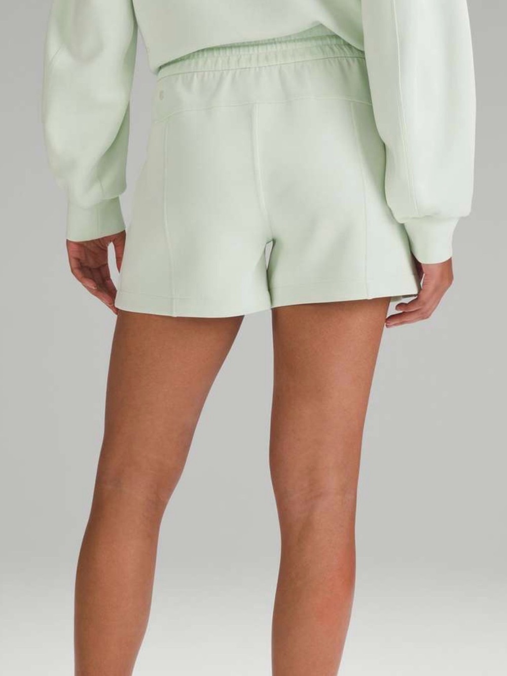Lululemon softstreme set - Picture 5 of 8